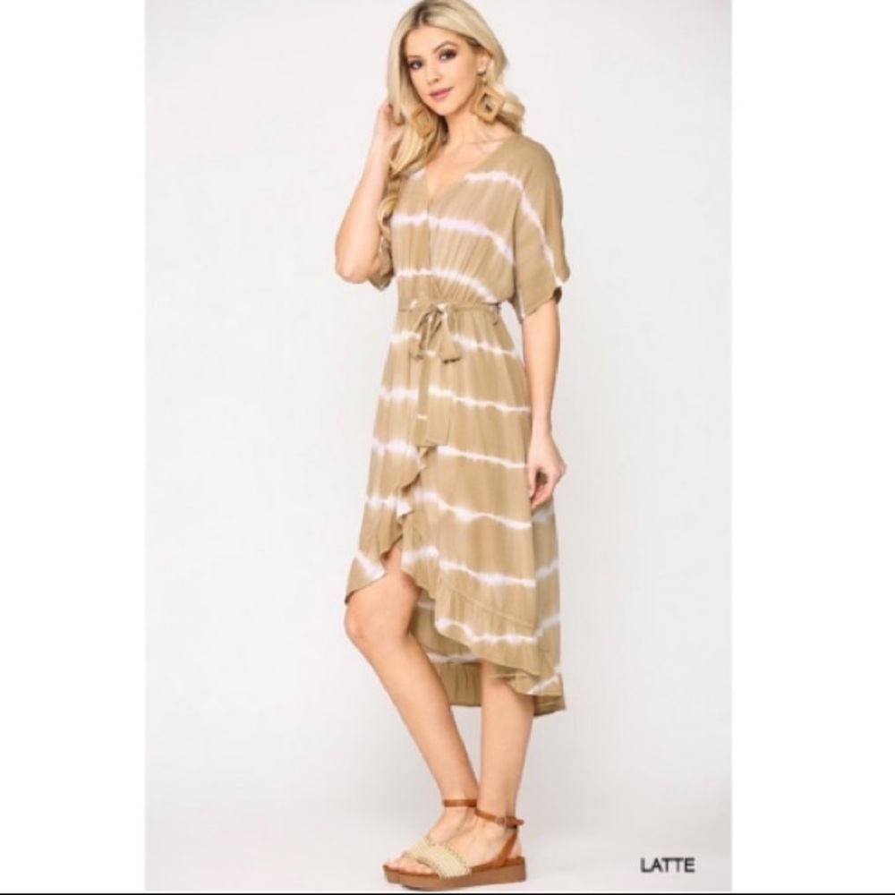 ☕️☕️💐Latte & White Striped Boho MIDI Wrap Dress💐☕️☕️ Boutique New soft☕️☕️💐 - Picture 4 of 7